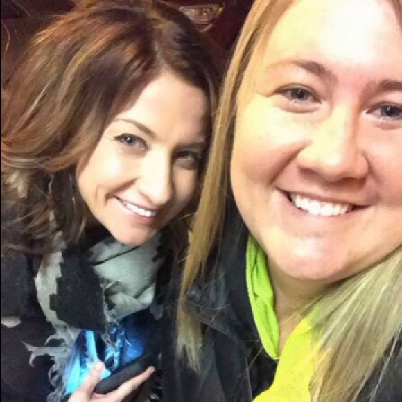 Meet your Posher, Amy - Picture 4 of 8